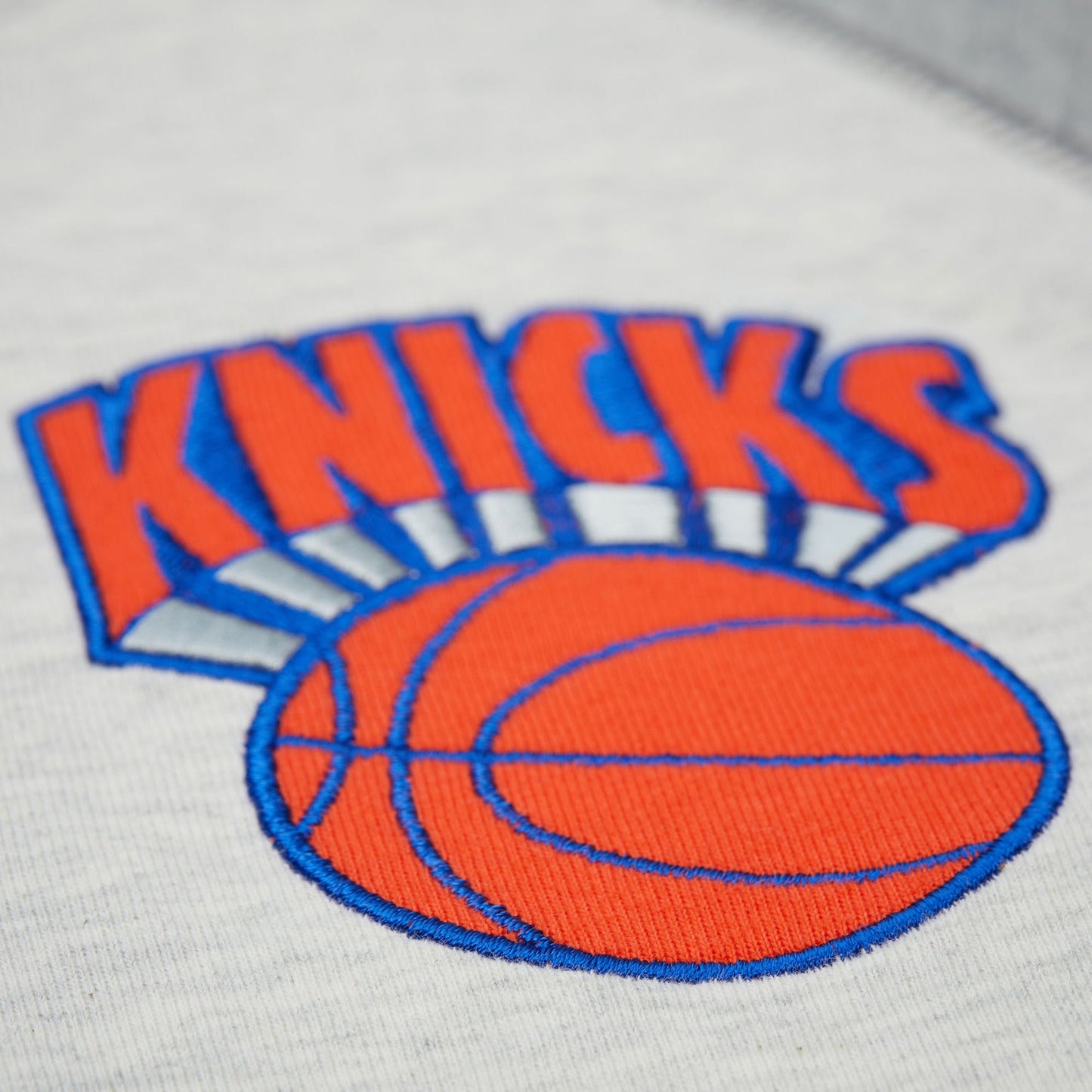 Mitchell & Ness Knicks Vintage Heritage Collection Premium Longsleeve Tee