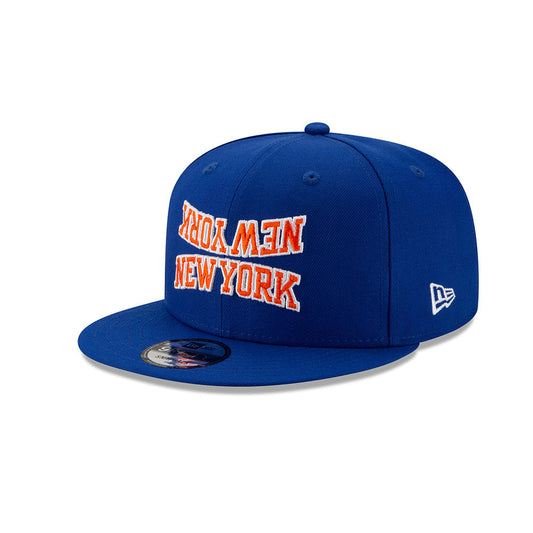 New Era Knicks 9FIFTY Flipped Wordmark Snapback Hat